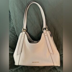 Michael Kors tan pebble leather shoulder hobo bag